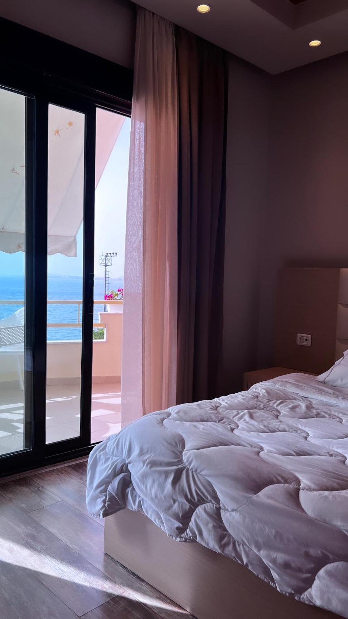 Hotel Lungomare Vlorë Buitenkant foto