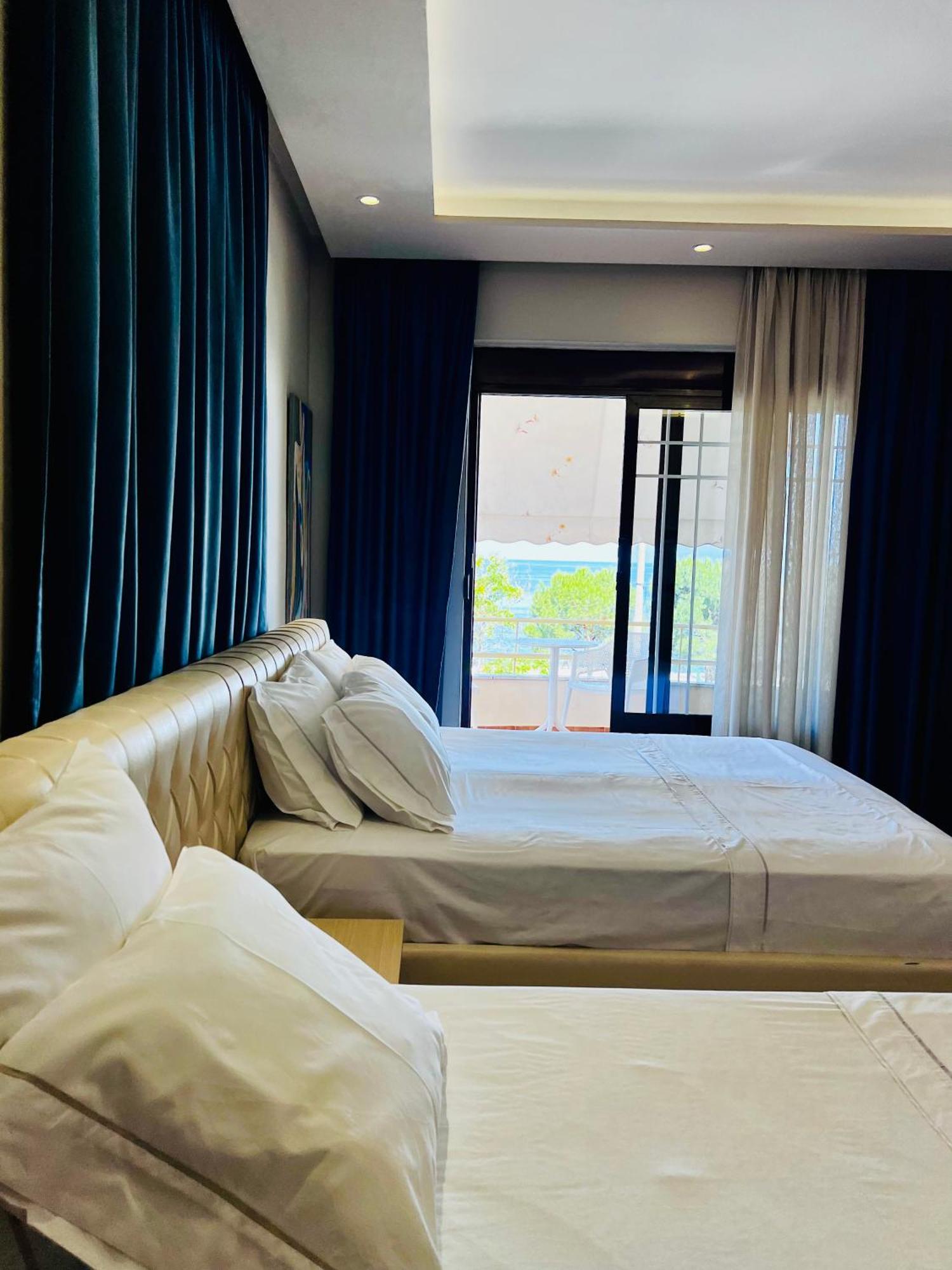 Hotel Lungomare Vlorë Buitenkant foto