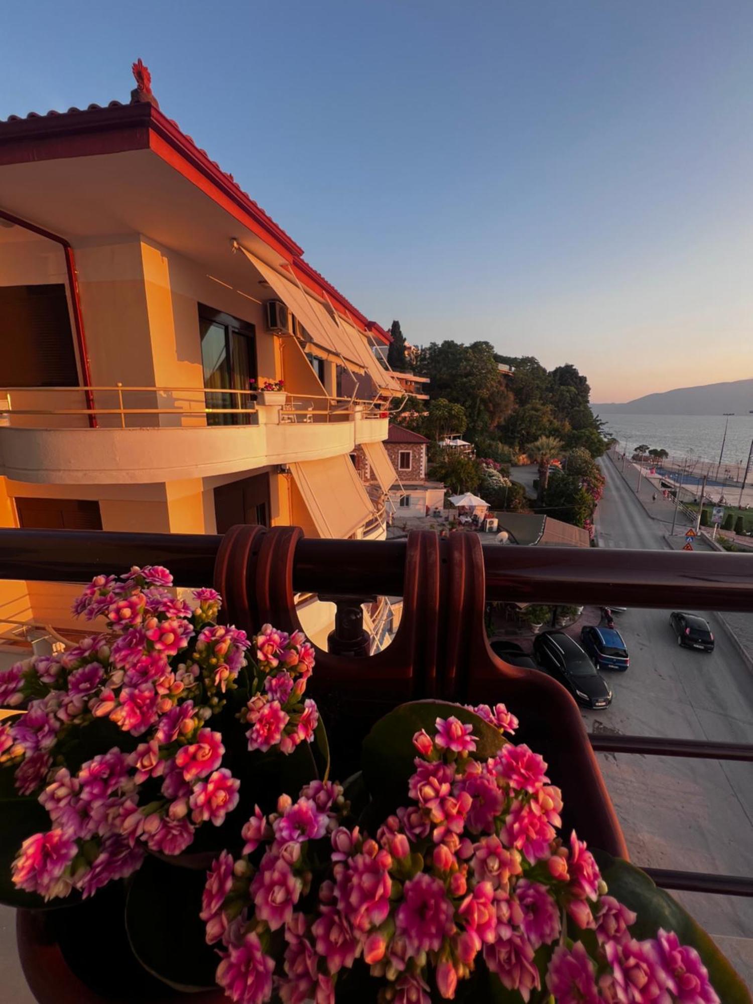 Hotel Lungomare Vlorë Buitenkant foto