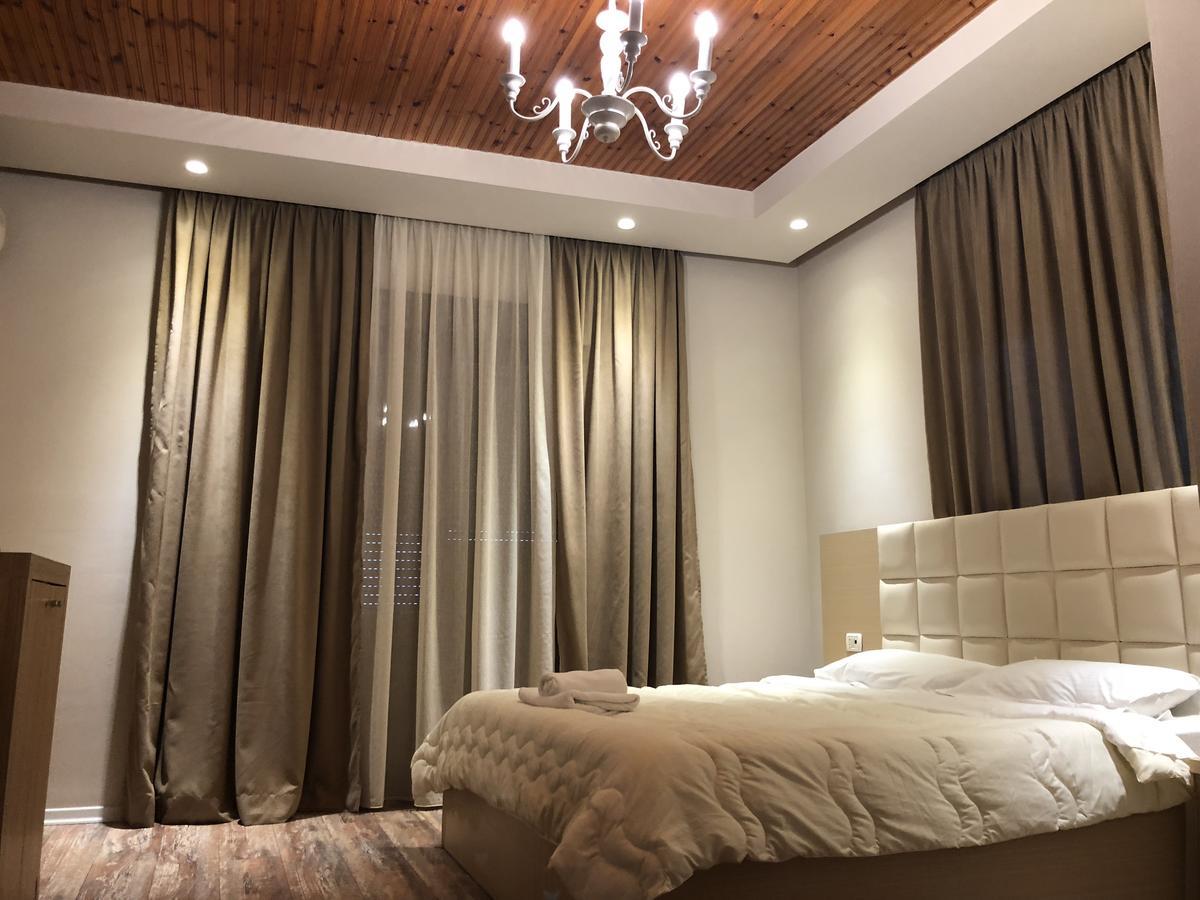 Hotel Lungomare Vlorë Buitenkant foto