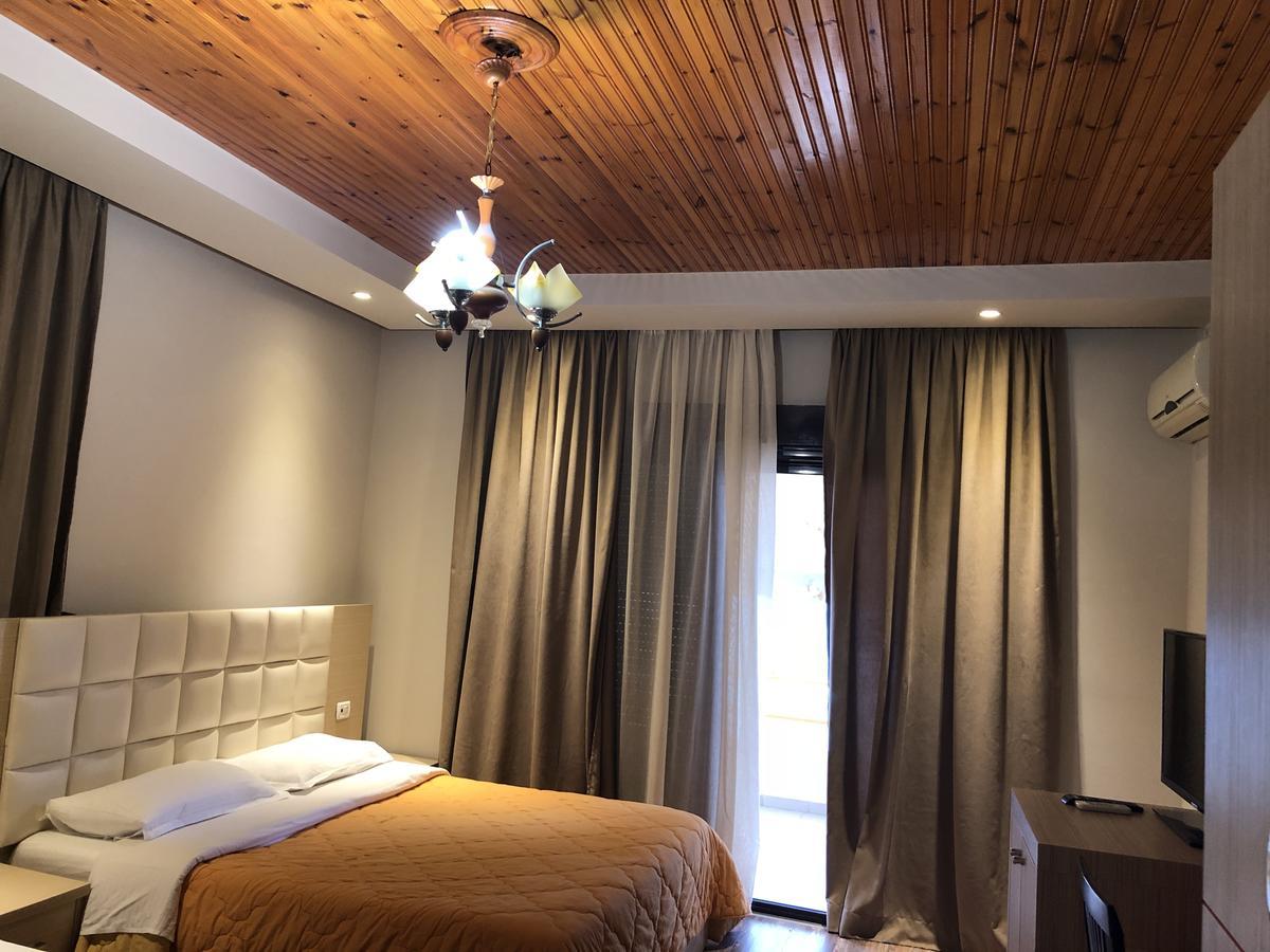 Hotel Lungomare Vlorë Buitenkant foto