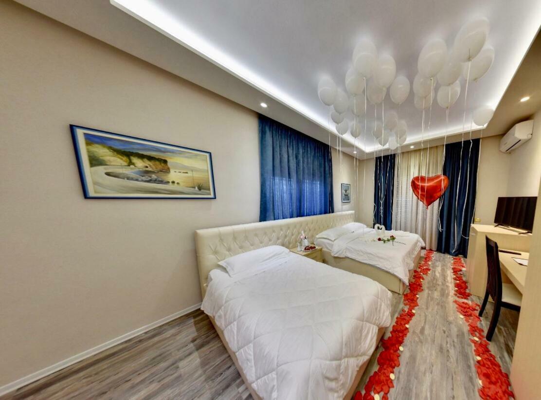 Hotel Lungomare Vlorë Buitenkant foto